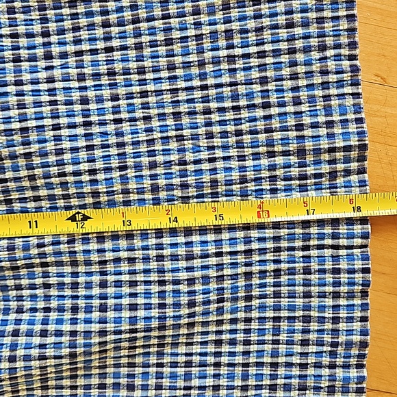 Wildlife Sportswear checked light weight Skirt. - Picture 9 of 12